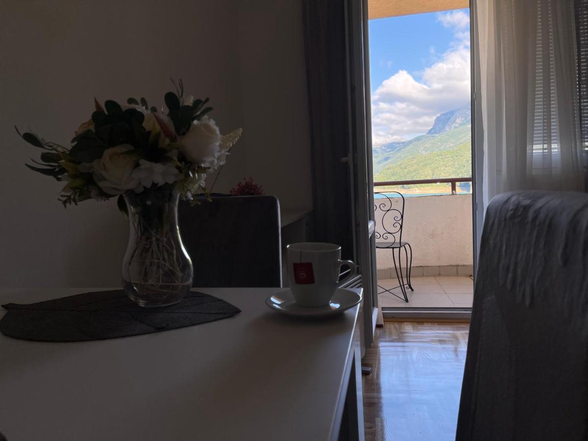 Zora Apartment Плужине Екстер'єр фото